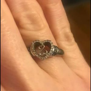 Kay double heart ring
